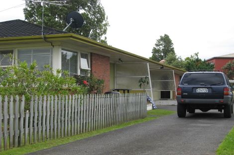 Photo of property in 2/20 Lynette Place, Mangere, Auckland, 2022