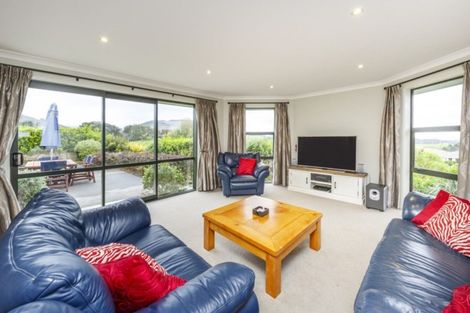 Photo of property in 16 Shere Lane, Linton, Palmerston North, 4472
