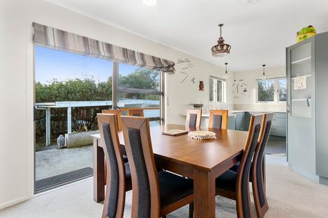 Photo of property in 120 Portage Road, New Lynn, Auckland, 0600