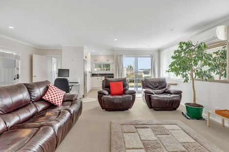 Photo of property in 4 Thomas Place, Foxton Beach, Foxton, 4815