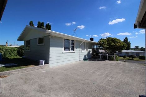 Photo of property in 7 Ruru Place, Tokoroa, 3420