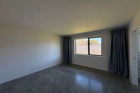 Photo of property in 5 Wheeler Place, Upper Vogeltown, New Plymouth, 4310