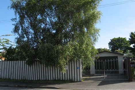 Photo of property in 62 Barton Street, Woolston, Christchurch, 8023