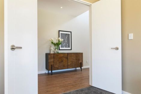 Photo of property in 1 Duchess Way, Riverhead, 0820