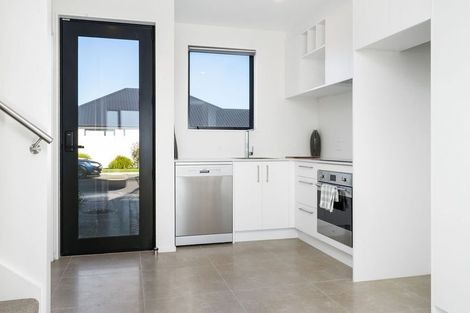 Photo of property in 9 Malaga Crescent, Harewood, Christchurch, 8051