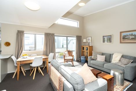 Photo of property in 18c Kelvin Place, Hamilton East, Hamilton, 3216