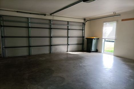 Photo of property in 32 Kayes Road, Pukekohe, 2120