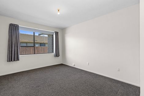 Photo of property in 32 Greenock Street, Redwood, Christchurch, 8051
