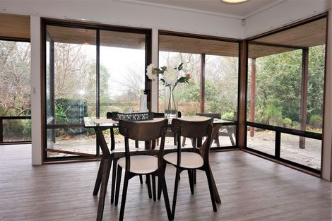 Photo of property in 25 Heatherlea Road East, Levin, 5571