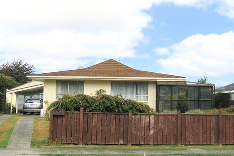 Photo of property in 10 Harvard Grove, Totara Park, Upper Hutt, 5018