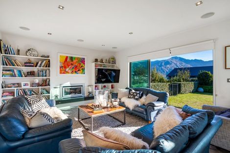 Photo of property in 27 Infinity Drive, Wanaka, 9305