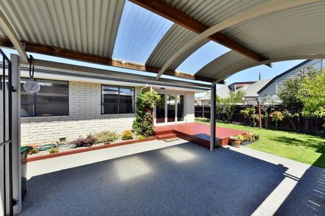 Photo of property in 35 Cavendish Road, Casebrook, Christchurch, 8051