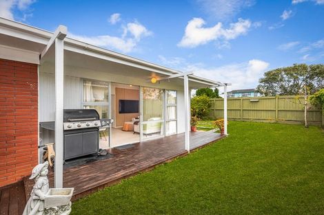Photo of property in 1/162 Pigeon Mountain Road, Half Moon Bay, Auckland, 2012