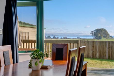 Photo of property in 17 Mansfield Road, Owhata, Rotorua, 3010