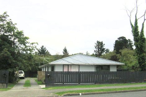 Photo of property in 2/7 Norana Road, Maoribank, Upper Hutt, 5018
