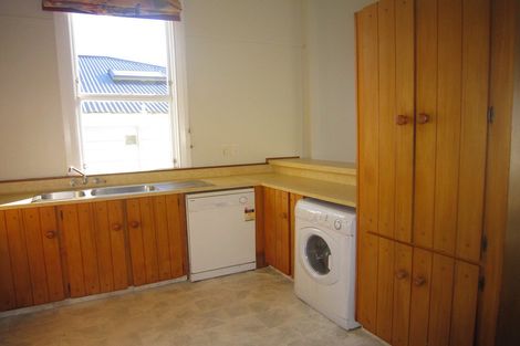 Photo of property in 26 Mitchell Street, Brooklyn, Wellington, 6021