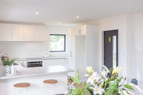 Photo of property in 6 Cambridge Street, Gonville, Whanganui, 4501