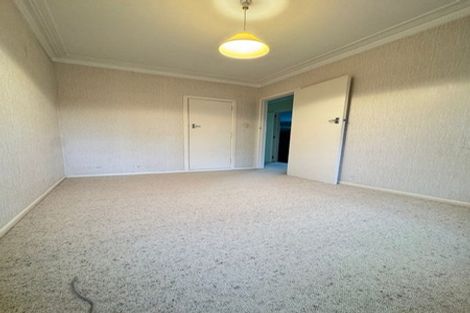 Photo of property in 18 Tomlinson Street, Hillpark, Auckland, 2102