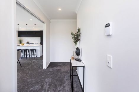 Photo of property in 16 Fenwick Crescent, Wallaceville, Upper Hutt, 5018
