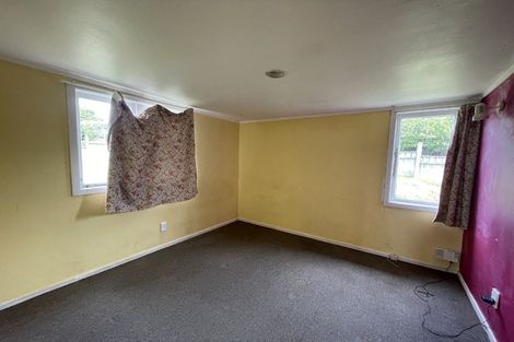 Photo of property in 65 Ocean View Road, Hillcrest, Auckland, 0627