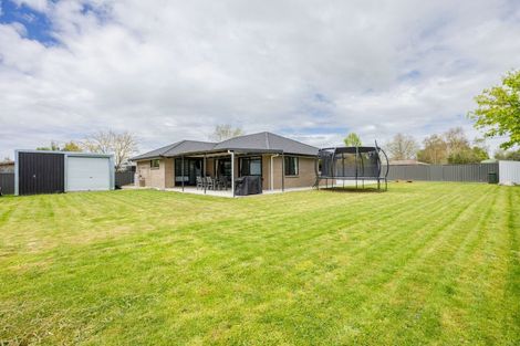 Photo of property in 2 Bibby Street, Waipawa, 4210