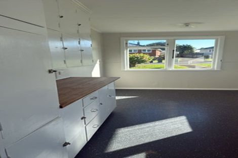 Photo of property in 33 Marsden Street, Hauraki, Auckland, 0622