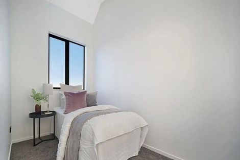 Photo of property in 1/6b William Roberts Road, Pakuranga, Auckland, 2010