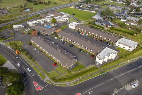 Photo of property in 4 Henwood Road, Mangere East, Auckland, 2024