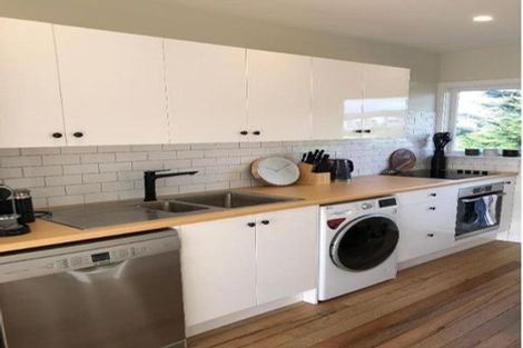 Photo of property in 127-129 Manly Street, Paraparaumu Beach, Paraparaumu, 5032