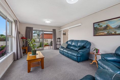 Photo of property in 71 Mcdonald Street, Mosgiel, 9024