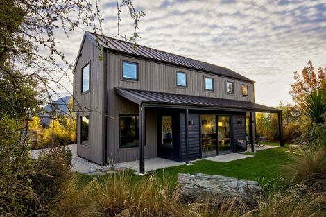 Photo of property in 1 Appin Court, Jacks Point, Queenstown, 9371