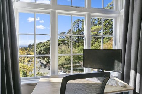 Photo of property in 80 Glenmore Street, Northland, Wellington, 6012