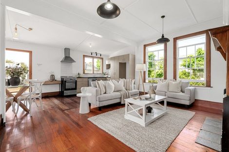 Photo of property in 21 Makomako Street, Frankton, Hamilton, 3204