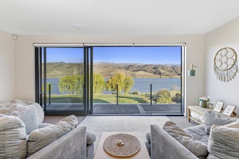 Photo of property in 12 De Bettencor Place, Mount Pisa, Cromwell, 9383
