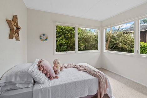 Photo of property in 35 Lyndhurst Road, Te Atatu South, Auckland, 0610