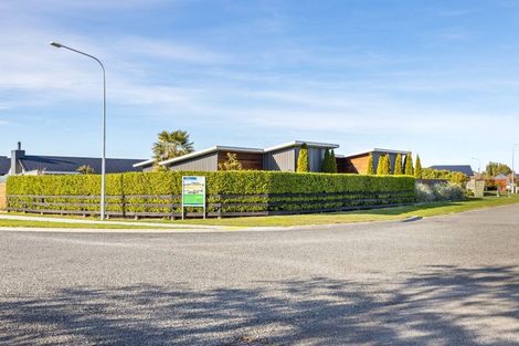 Photo of property in 2 Ormandy Court, Amberley, 7410