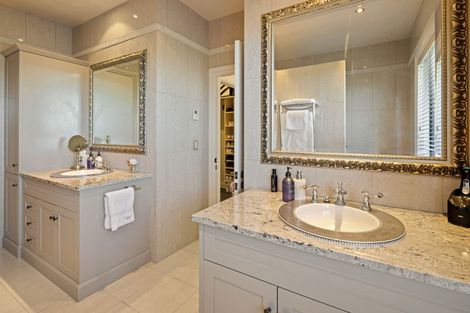 Photo of property in 10 Peninsula Point, Huntington, Hamilton, 3210
