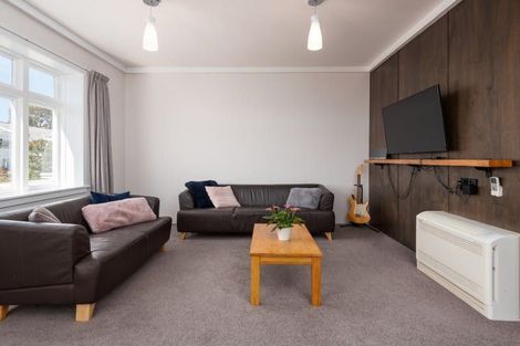 Photo of property in 1 Overtoun Terrace, Hataitai, Wellington, 6021