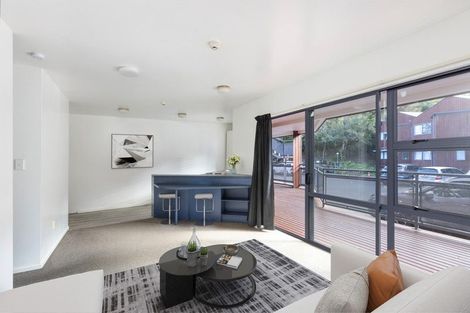 Photo of property in 10/3 The Avenue, Albany, Auckland, 0632
