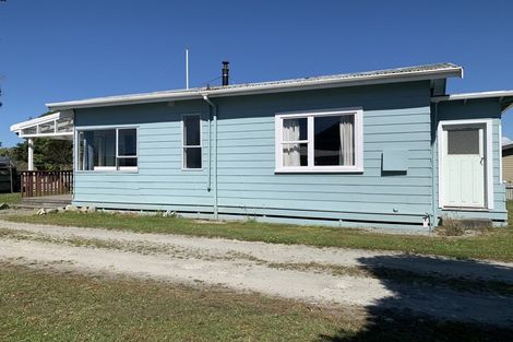 Photo of property in 212 Weld Street, Hokitika, 7810