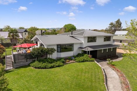 Photo of property in 15-17 Malcolm Street, Martinborough, 5711