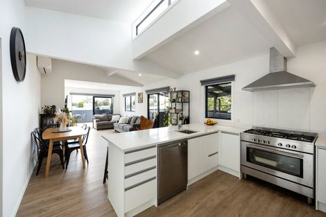 Photo of property in 89 Peacockes Road, Fitzroy, Hamilton, 3206