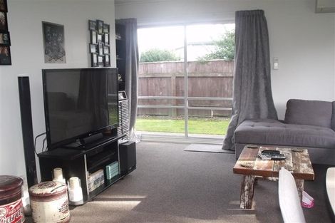 Photo of property in 8a/3 Christie Crescent, Havelock North, 4130