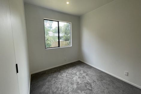 Photo of property in 1/134 Mcleod Road, Te Atatu South, Auckland, 0610