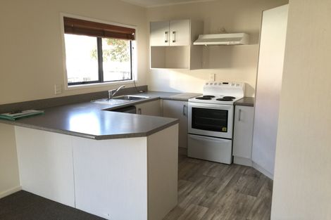 Photo of property in 108 Te Atatu Road, Te Atatu South, Auckland, 0610