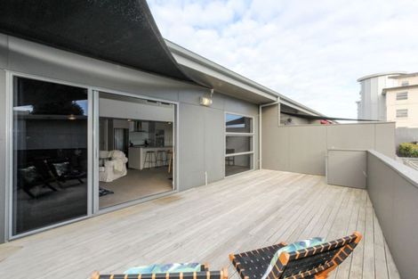 Photo of property in 2/2 Buller Street, New Plymouth, 4310