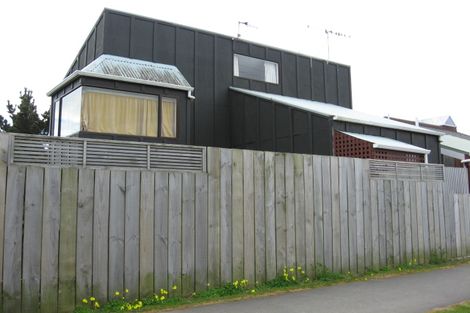 Photo of property in 79 Portal Street, Durie Hill, Whanganui, 4500
