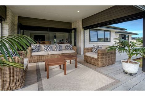 Photo of property in 11 The Lakes Drive, Kerikeri, 0230