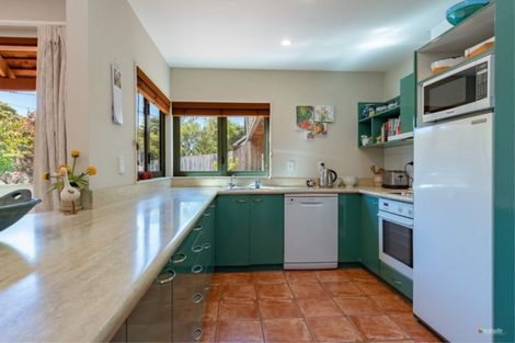 Photo of property in 3f5- Gard Street, Silverstream, Upper Hutt, 5019