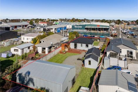 Photo of property in 112 Glover Road, Hawera, 4610